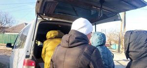 Активисты ОД «ДР» привезли гумпомощь на юг ДНР